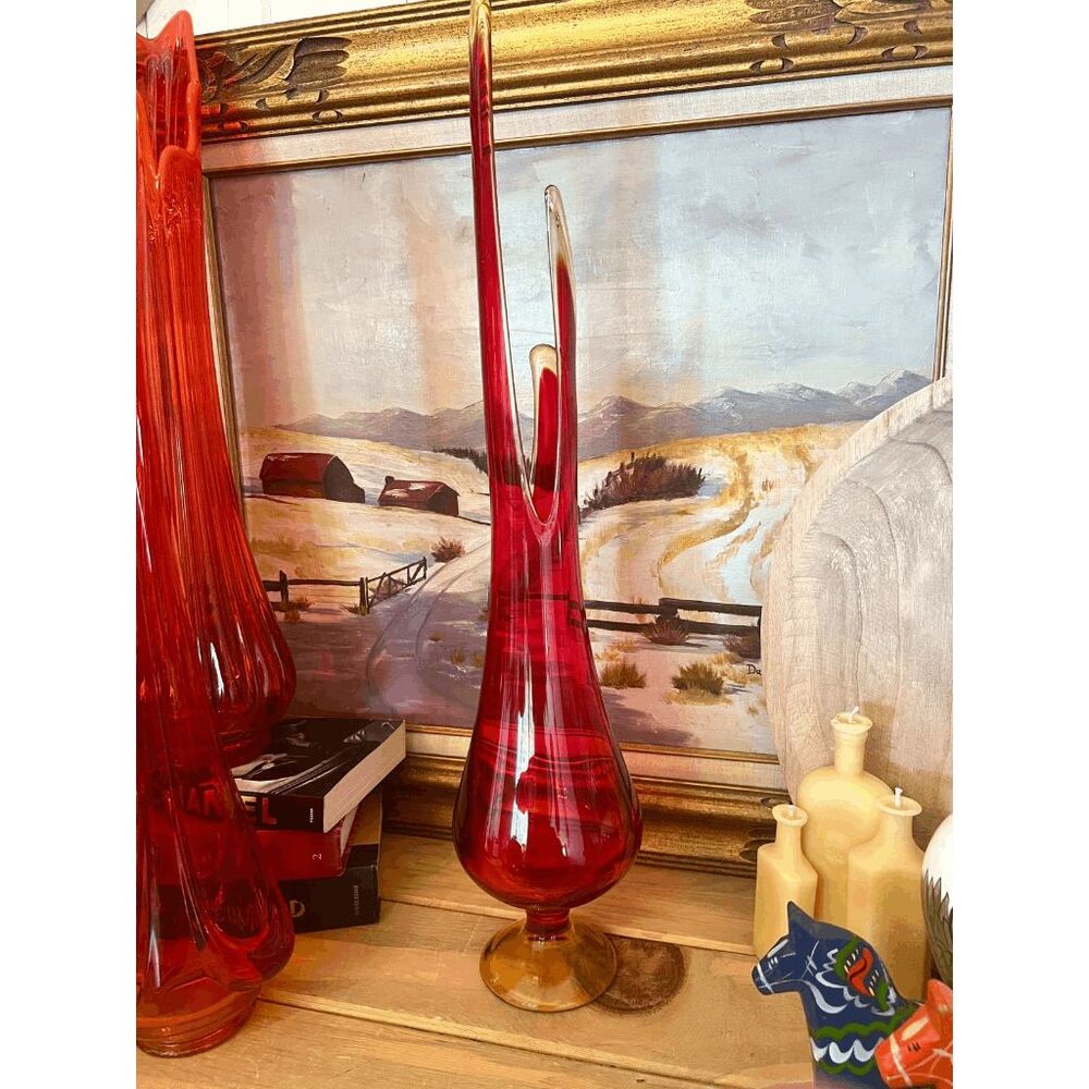 Vintage L.E. Smith Amberina Swung Vase 26" UV Reactive Art Glass